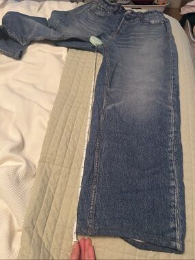 rag & bone sweat pant jean. Excellent. Hemmed with a inseam of 25
